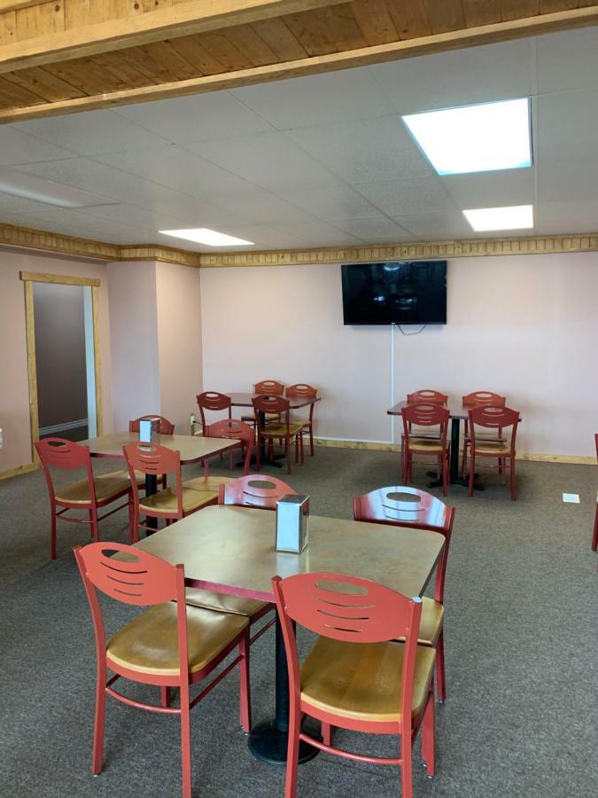 Exploits Inn And Suites Botwood Eksteriør billede
